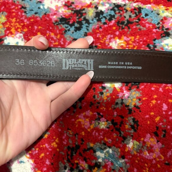 NWOT Duluth Trading Co - Men's Lifetime Leather Belt - Brown Leather - Size 36 - Picture 3 of 5